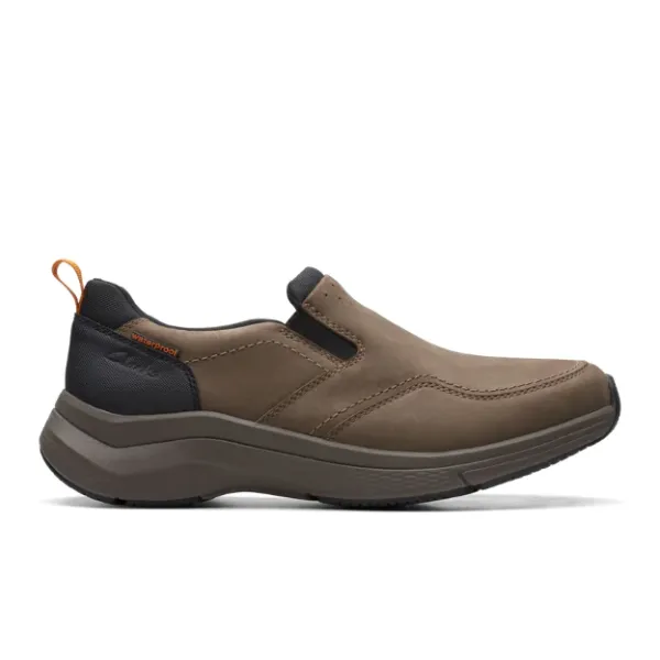 Clarks Mens Wave 2.0 Edge Comfort Shoes in Taupe – Stylish, Durable, and Supportive Footwear for Everyday Wear