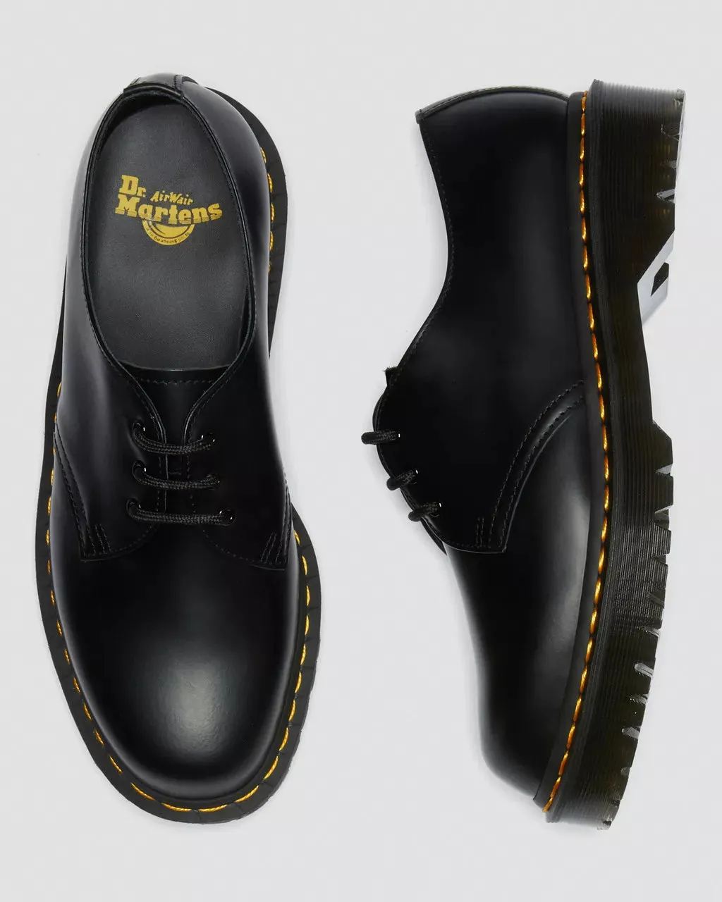 Sure! Here’s an optimized title for the Dr. Martens 1461 Bex Smooth Black Leather Oxford Shoes:

Dr. Martens 1461 Bex Smooth Black Leather Oxford Shoes for Men - Classic & Durable Footwear

Let me know if you need any further adjustments!