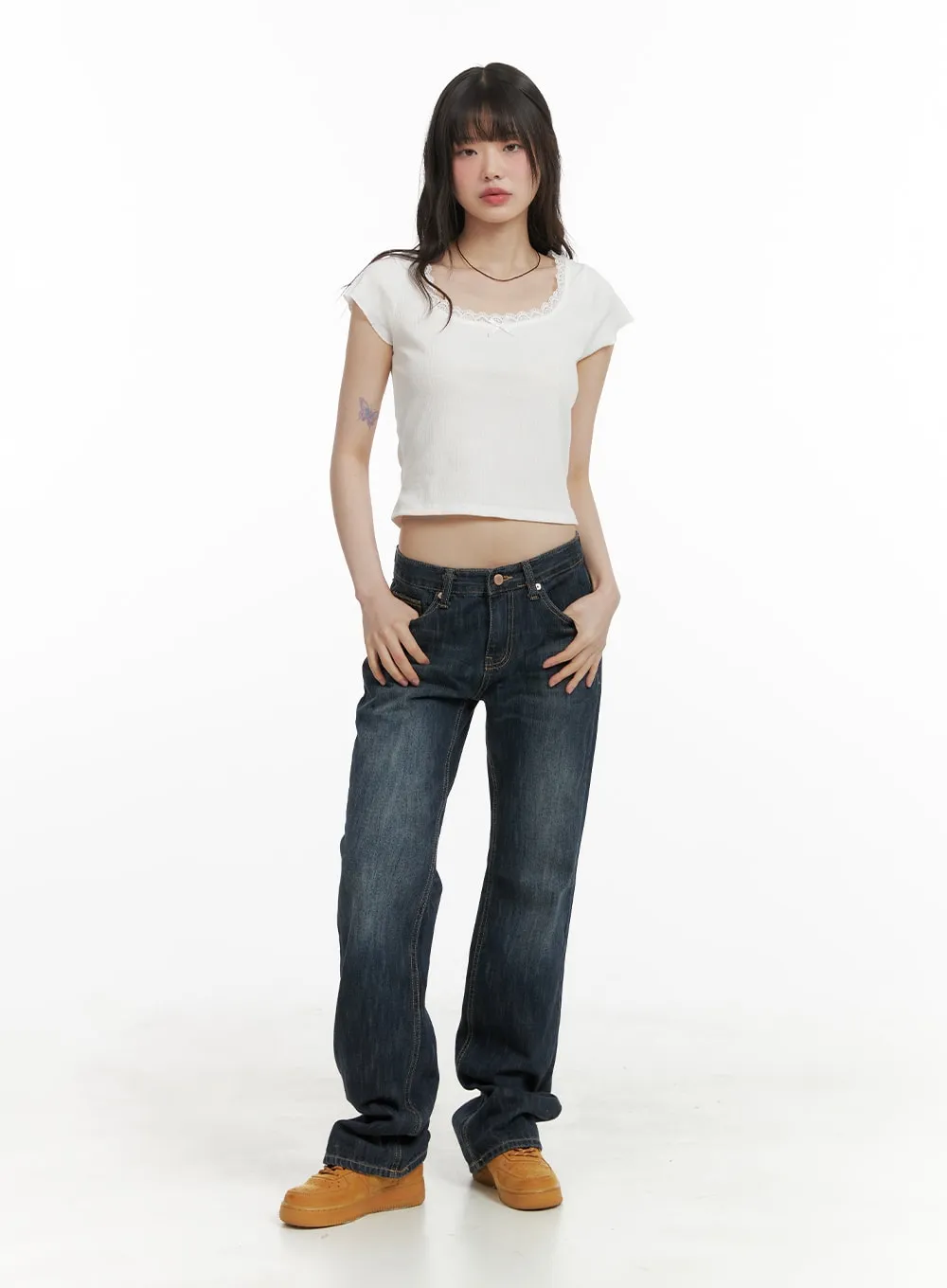 Loose Fit Low Waist Bootcut Jeans CA412